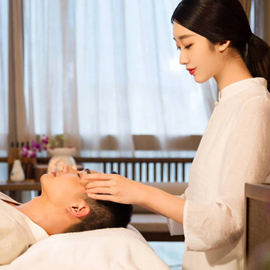 成都Yayu养生馆秉持“客户至上”的服务理念